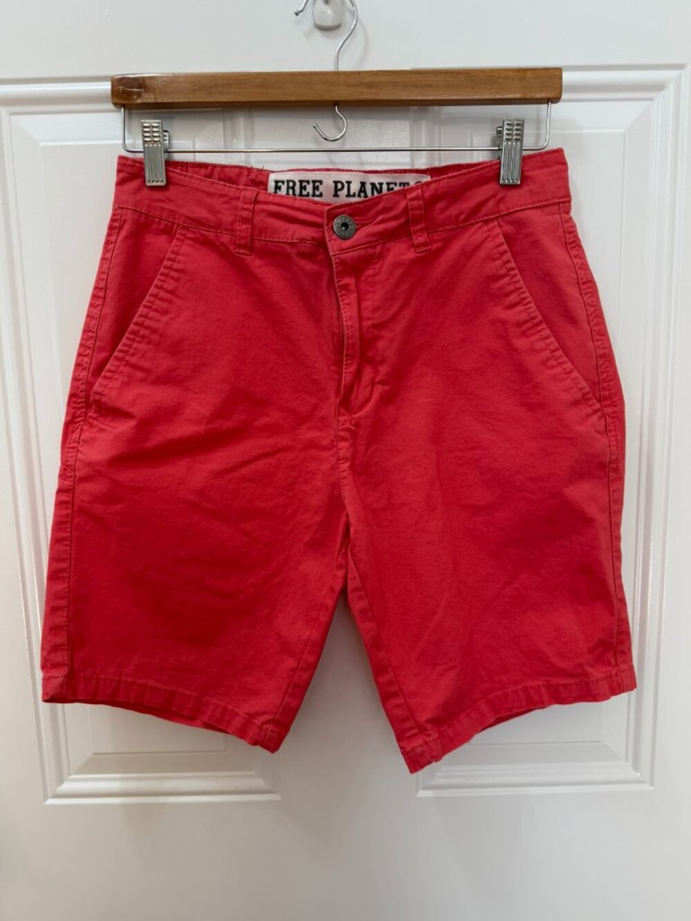 Free Planet Men's Coral Chino Shorts Size 28